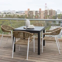 Banak Ensemble Table kunes et 4 chaises melbu