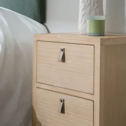 Enfant Banak Kumla Table de chevet en bois